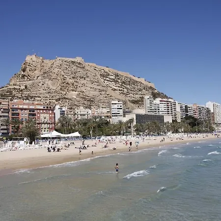 Daire En Rambla 4 Pax